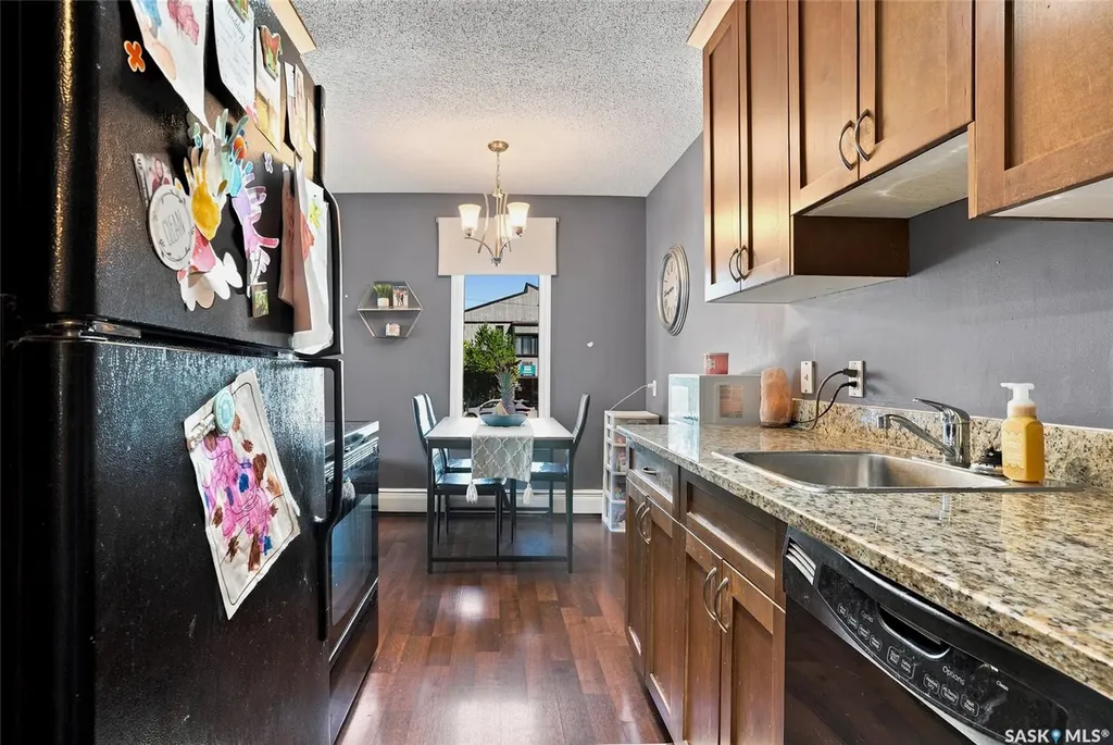 254 Pinehouse Place Saskatoon SK S7K 4X1