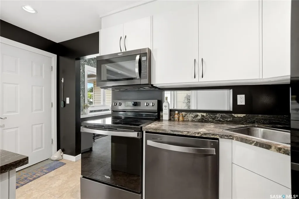111 Bell Street Regina SK S4S 4C2