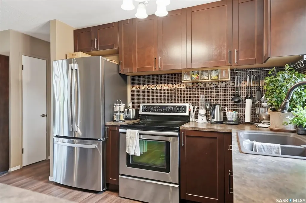2145 37th Street W Saskatoon SK S7L 4E6