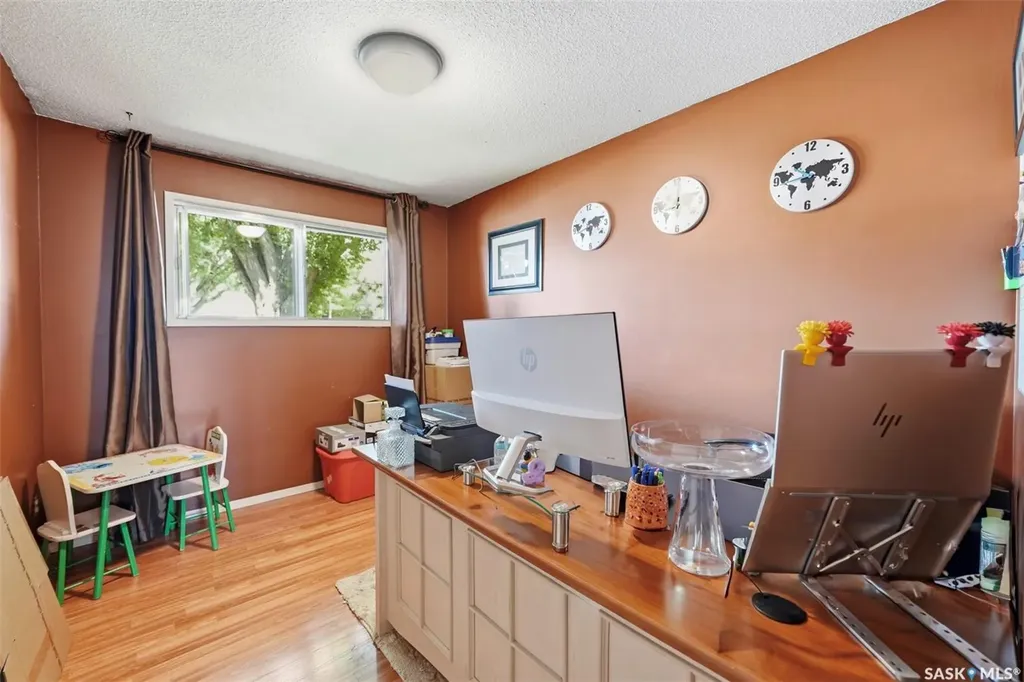 2145 37th Street W Saskatoon SK S7L 4E6