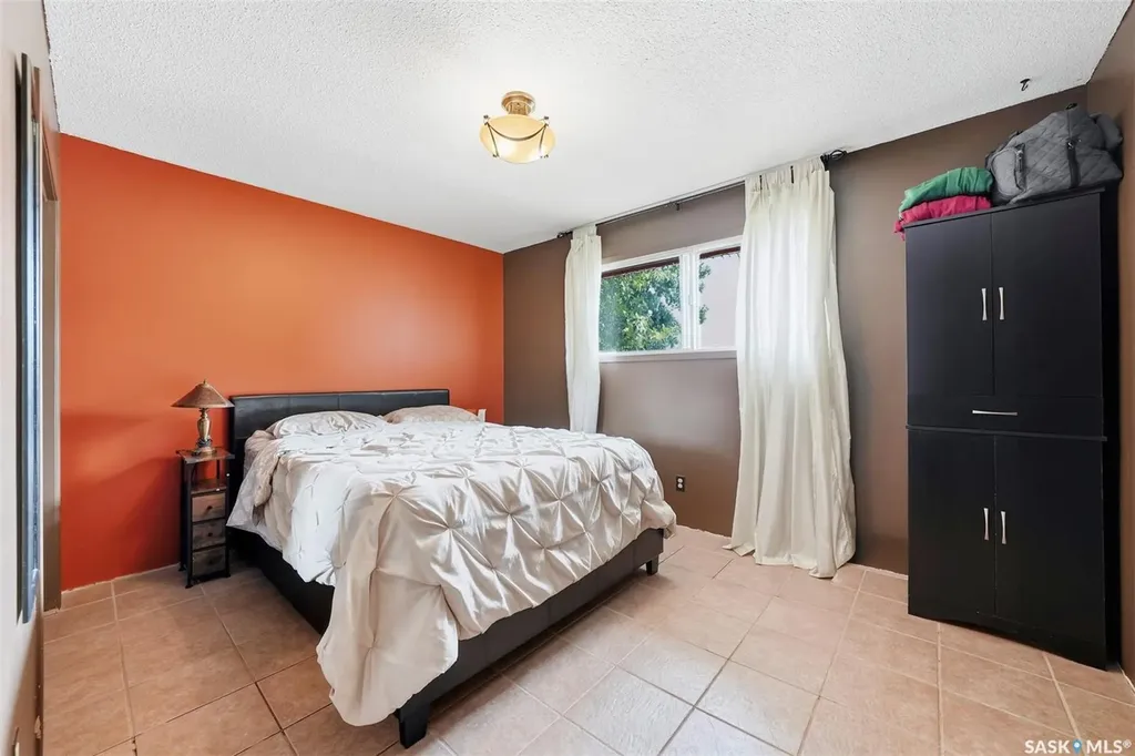 2145 37th Street W Saskatoon SK S7L 4E6