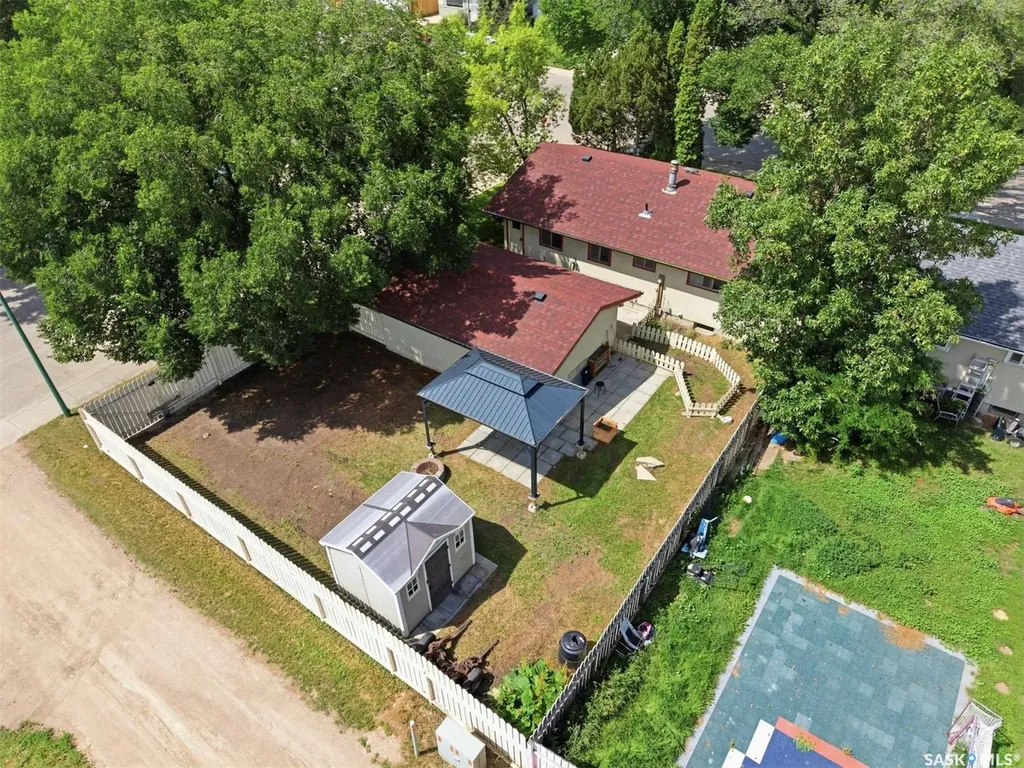 2145 37th Street W Saskatoon SK S7L 4E6