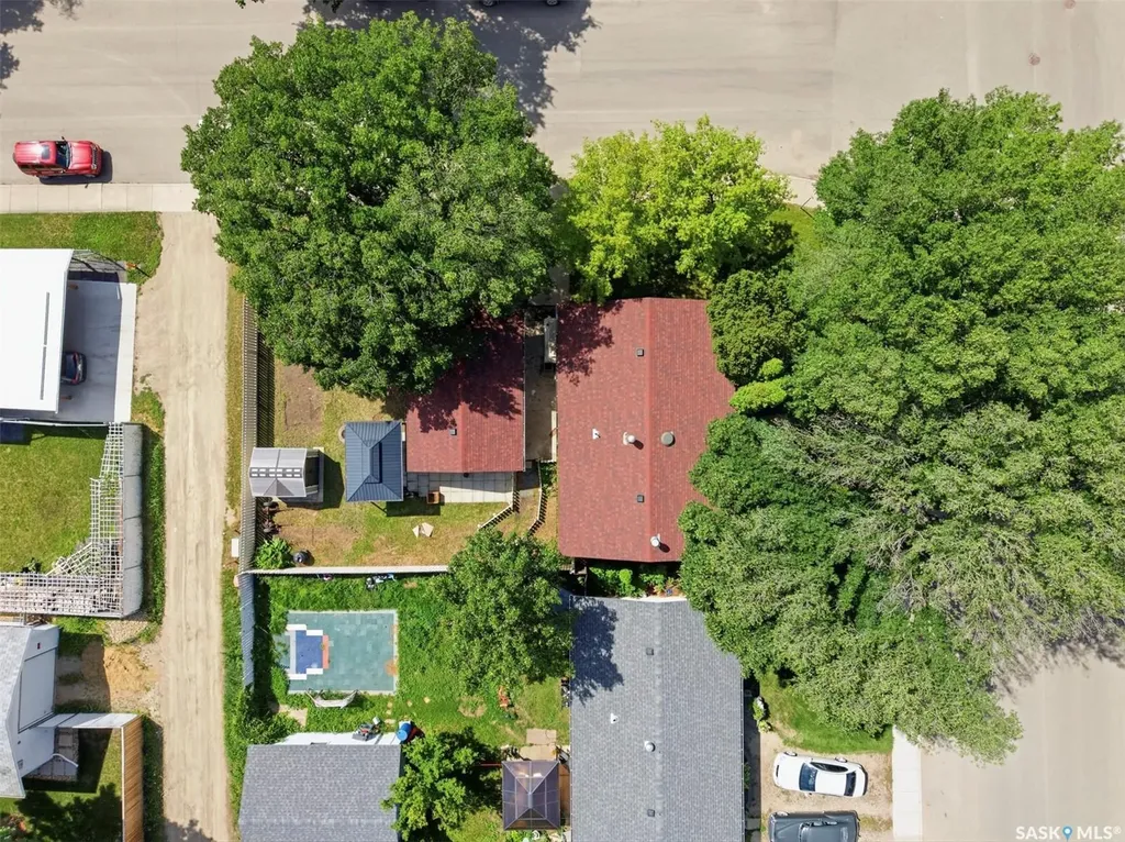 2145 37th Street W Saskatoon SK S7L 4E6