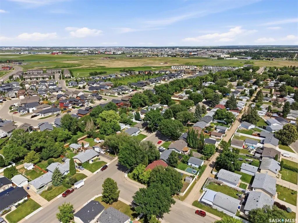 2145 37th Street W Saskatoon SK S7L 4E6