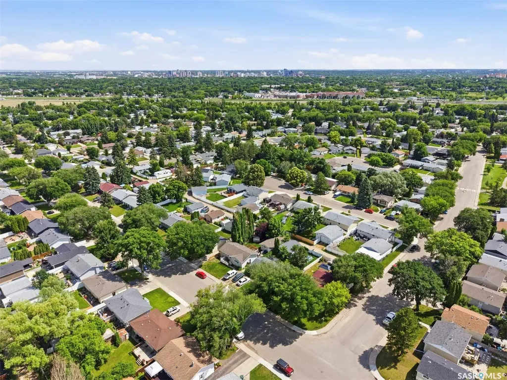 2145 37th Street W Saskatoon SK S7L 4E6
