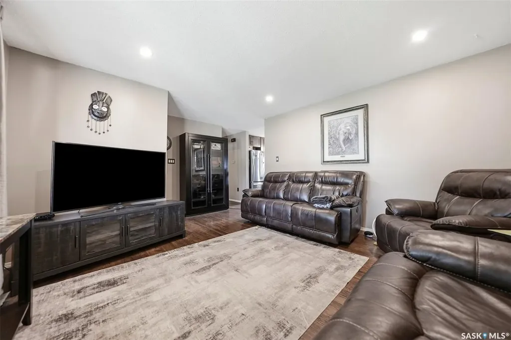 2145 37th Street W Saskatoon SK S7L 4E6