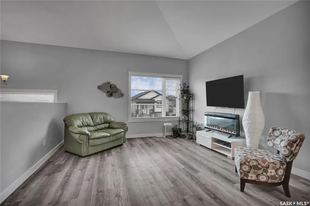 407 Boykowich Street Saskatoon SK S7W 0S5