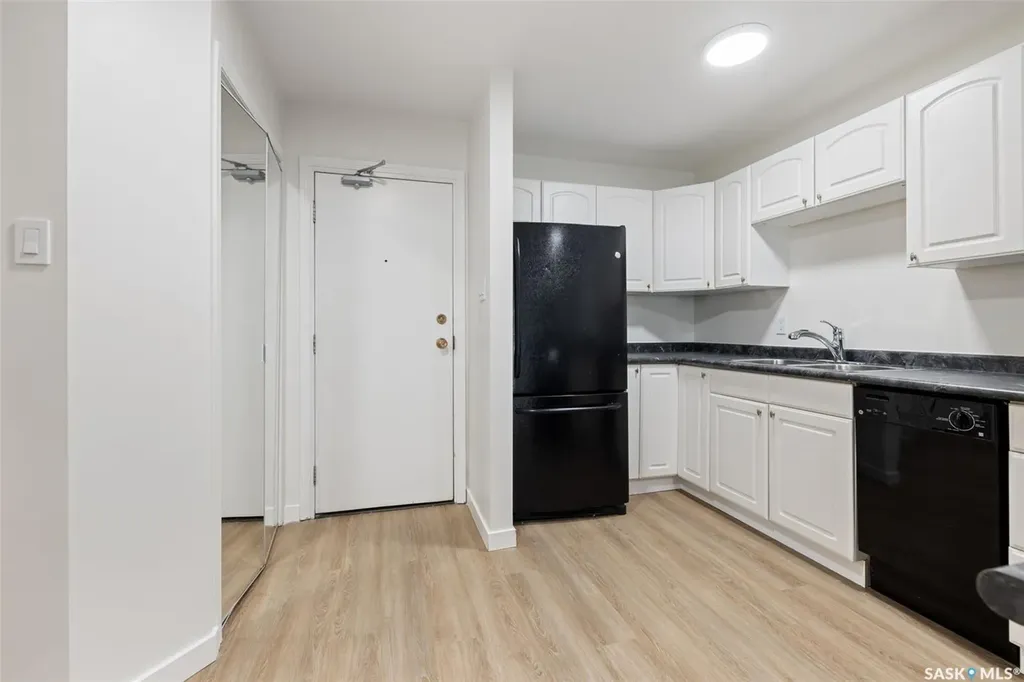 2315 Mcintyre Street Regina SK S4P 3Y8