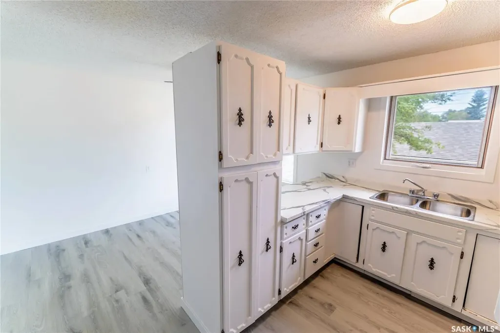 1415 Caribou Street W Moose Jaw SK S6H 7M4