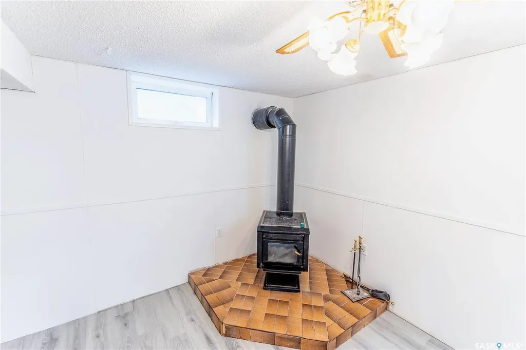 1415 Caribou Street W Moose Jaw SK S6H 7M4