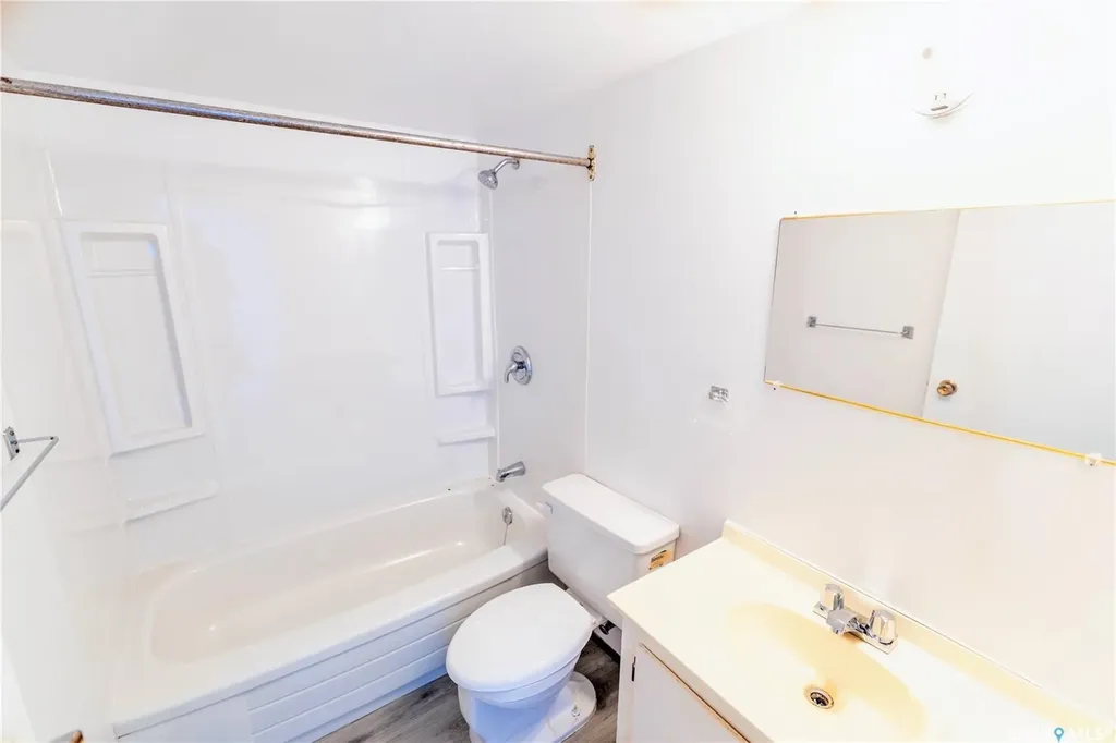 1415 Caribou Street W Moose Jaw SK S6H 7M4