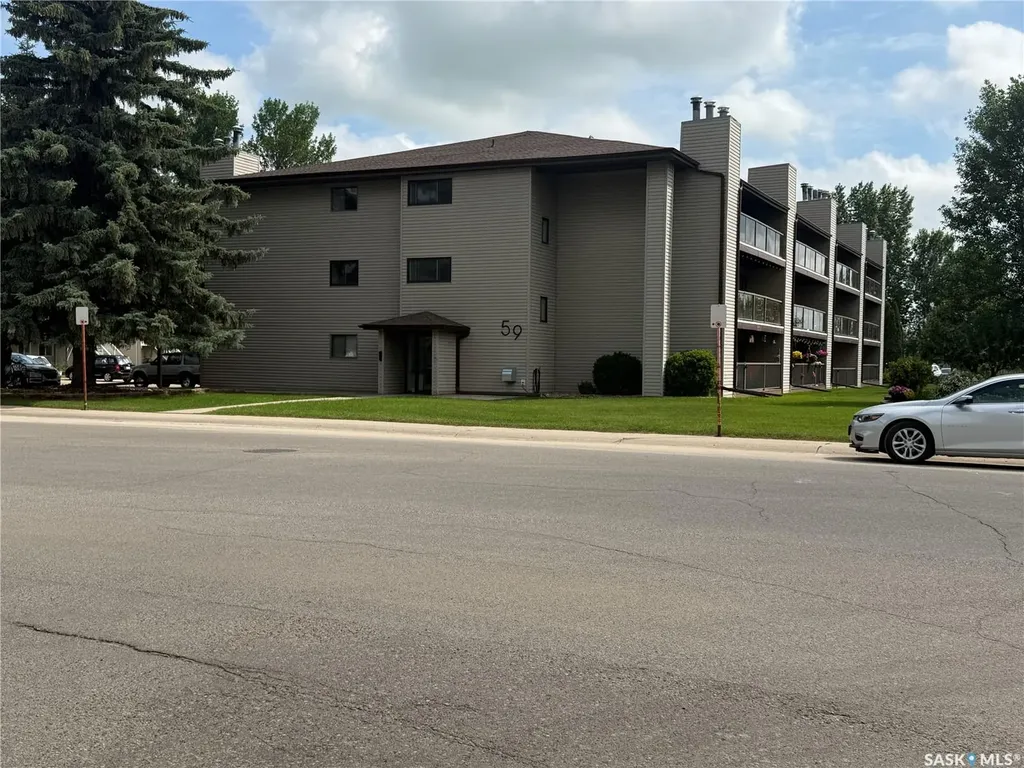 59 Wood Lily Drive Moose Jaw SK S6J 1H1