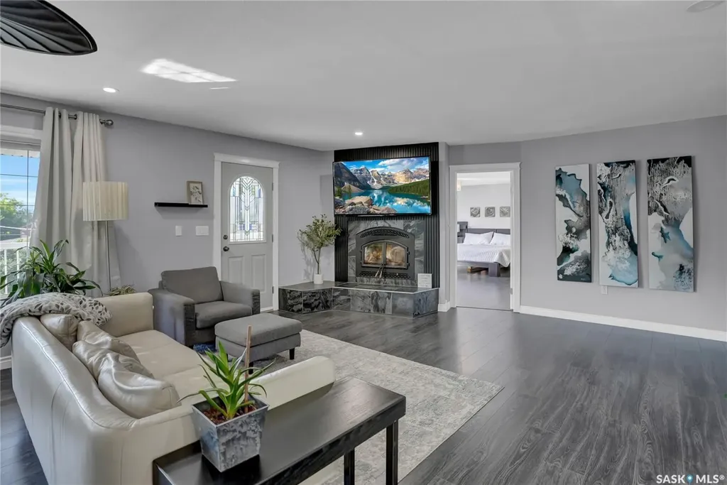 28 Alice Crescent North Grove SK S0H 4C0