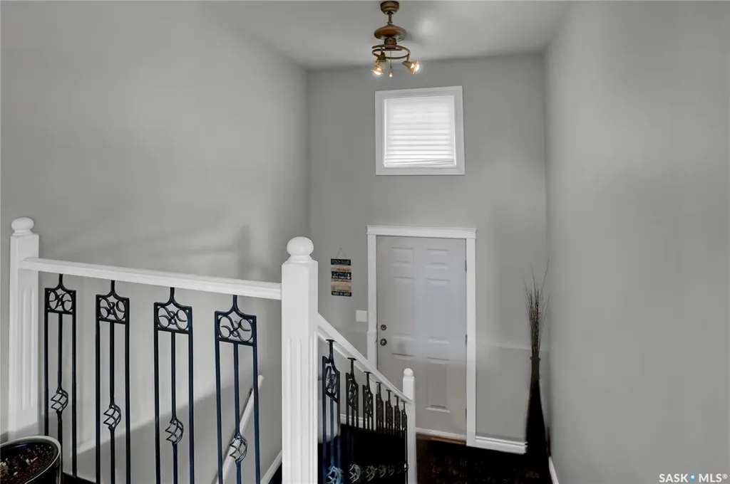 28 Alice Crescent North Grove SK S0H 4C0
