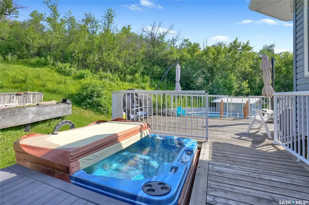 28 Alice Crescent North Grove SK S0H 4C0