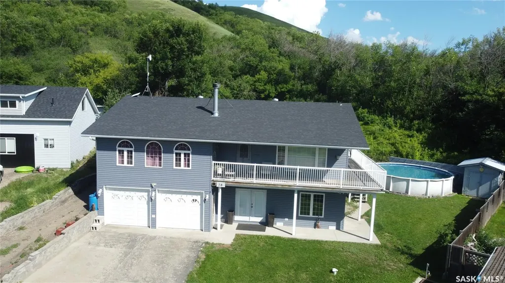28 Alice Crescent North Grove SK S0H 4C0