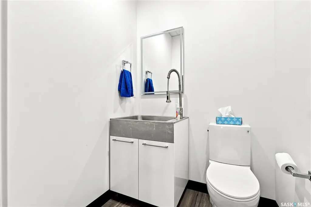 619 Kenaschuk Crescent Saskatoon SK S7W 0Y4