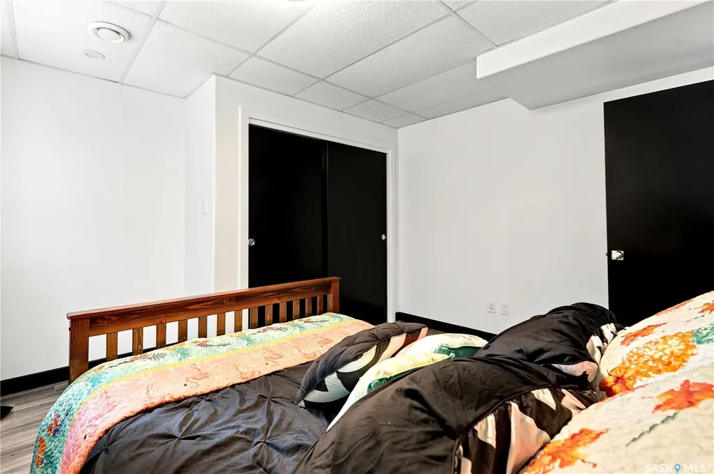 619 Kenaschuk Crescent Saskatoon SK S7W 0Y4