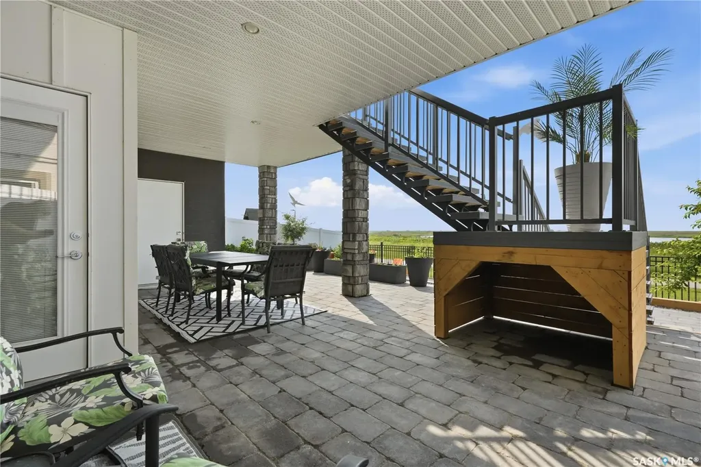 619 Kenaschuk Crescent Saskatoon SK S7W 0Y4
