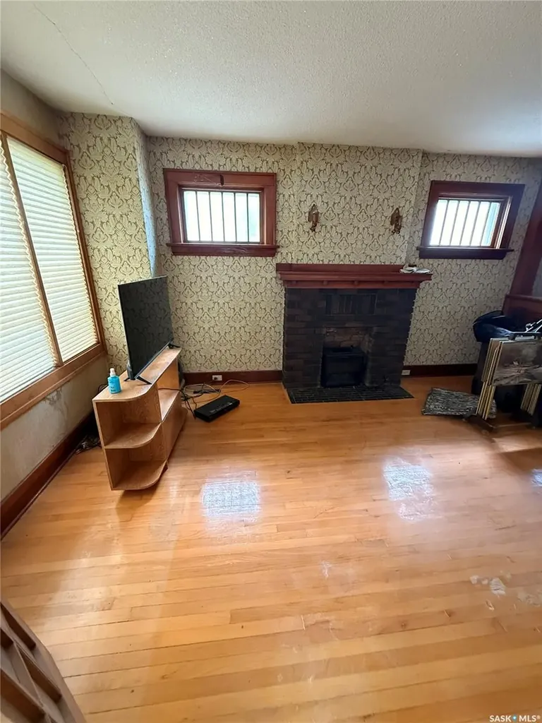 1370 Retallack Street Regina SK S4T 2H9