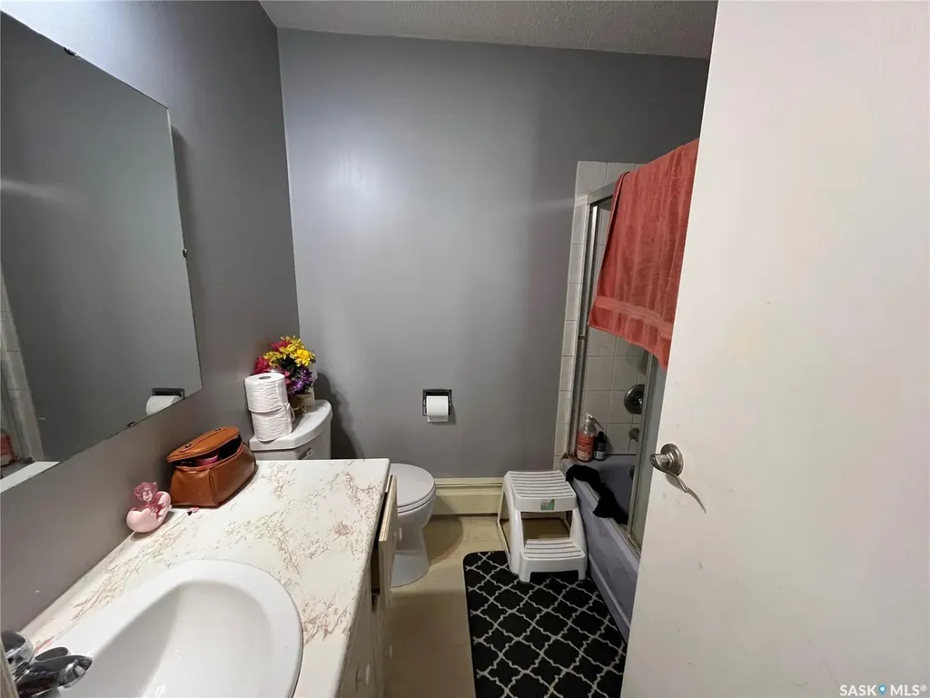 234 1a Avenue St. Walburg SK S0M 2T0