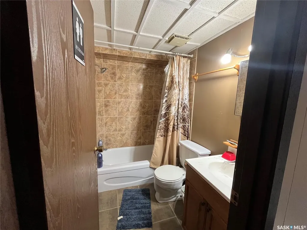 234 1a Avenue St. Walburg SK S0M 2T0