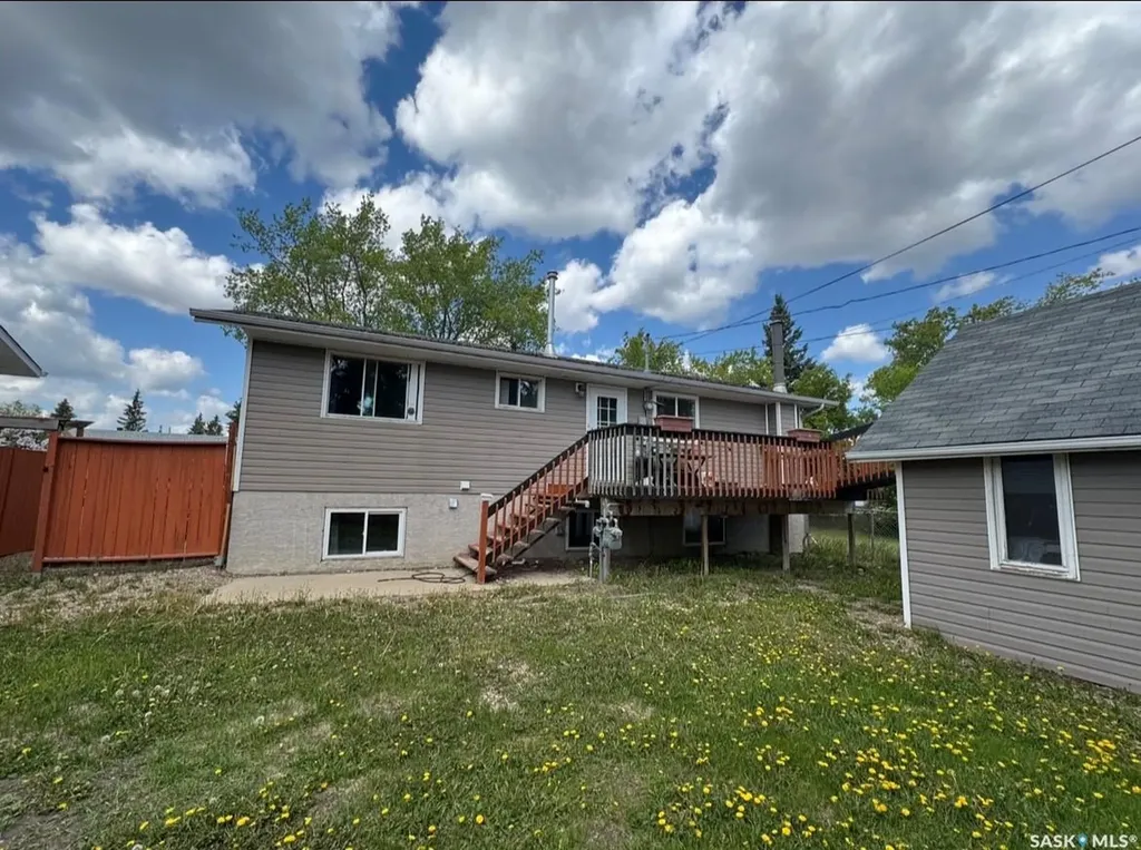 234 1a Avenue St. Walburg SK S0M 2T0