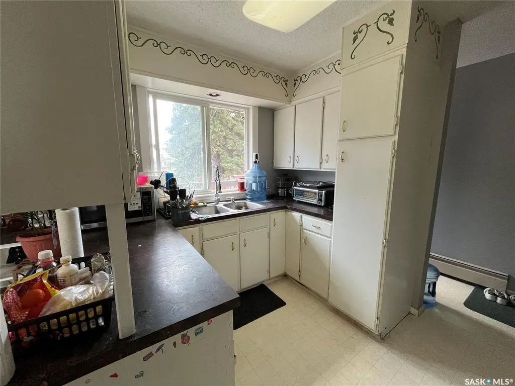 234 1a Avenue St. Walburg SK S0M 2T0