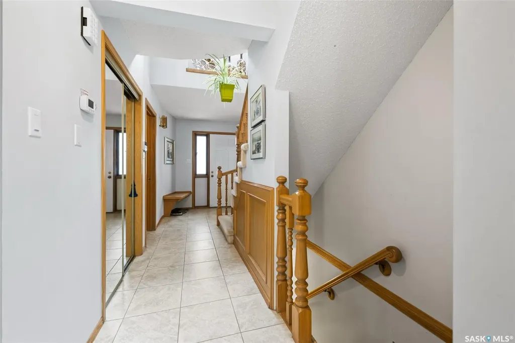 1346 Wascana Highlands Regina SK S4V 2J9