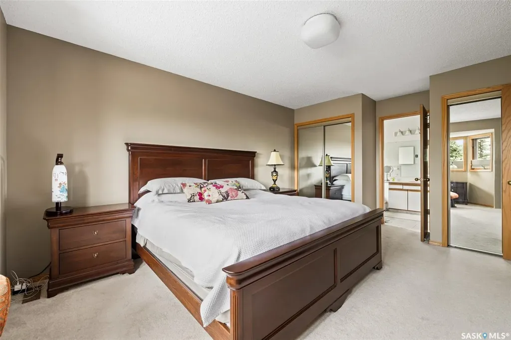 1346 Wascana Highlands Regina SK S4V 2J9