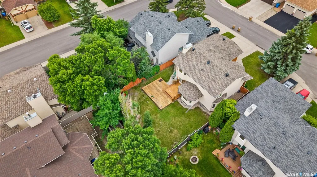 1346 Wascana Highlands Regina SK S4V 2J9