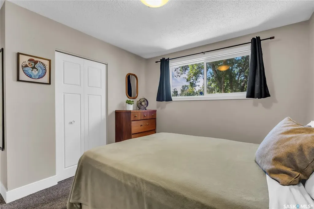1037 Matheson Drive Saskatoon SK S7L 3Y9