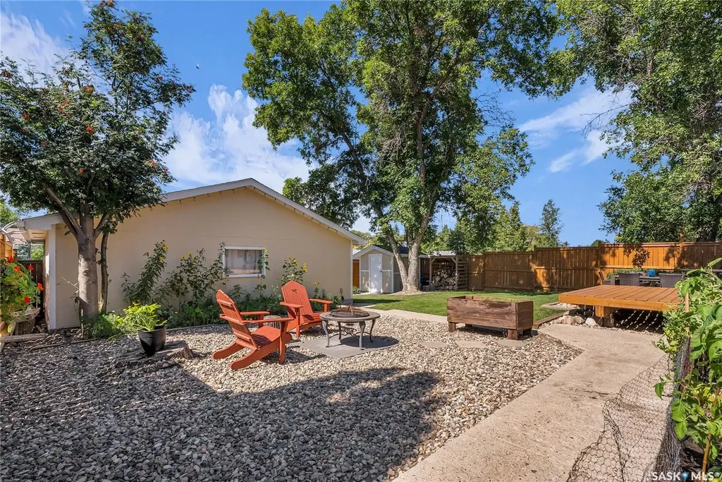 1037 Matheson Drive Saskatoon SK S7L 3Y9