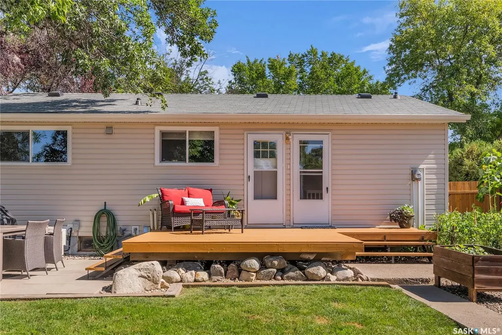 1037 Matheson Drive Saskatoon SK S7L 3Y9