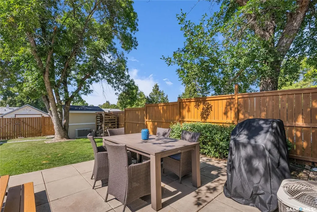 1037 Matheson Drive Saskatoon SK S7L 3Y9