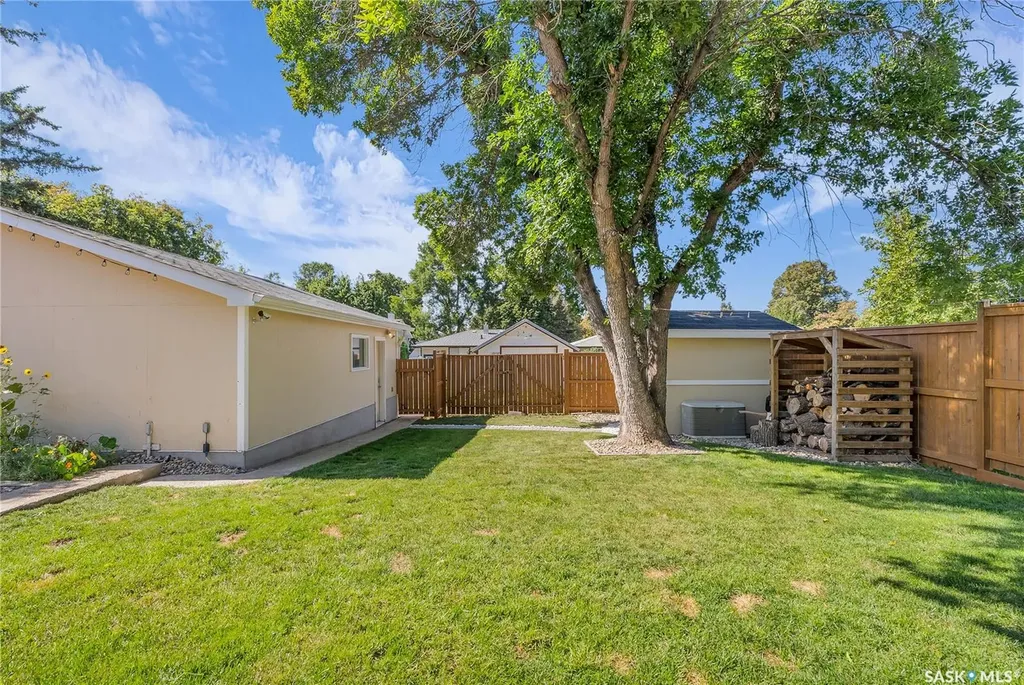 1037 Matheson Drive Saskatoon SK S7L 3Y9