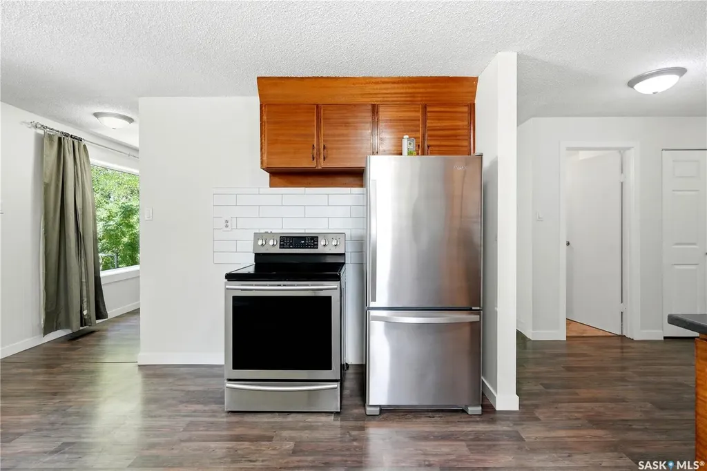 2525 Mcpherson Avenue Saskatoon SK S7J 0T2