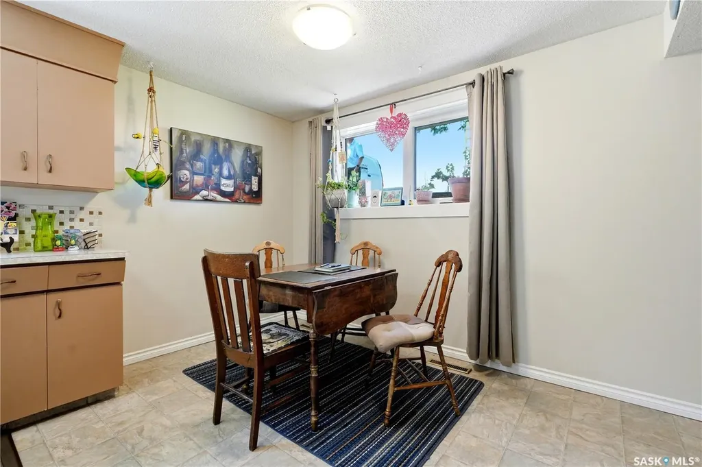 2525 Mcpherson Avenue Saskatoon SK S7J 0T2