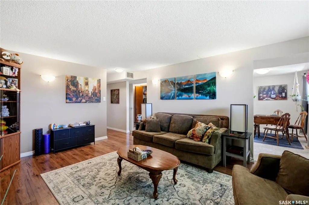 2525 Mcpherson Avenue Saskatoon SK S7J 0T2