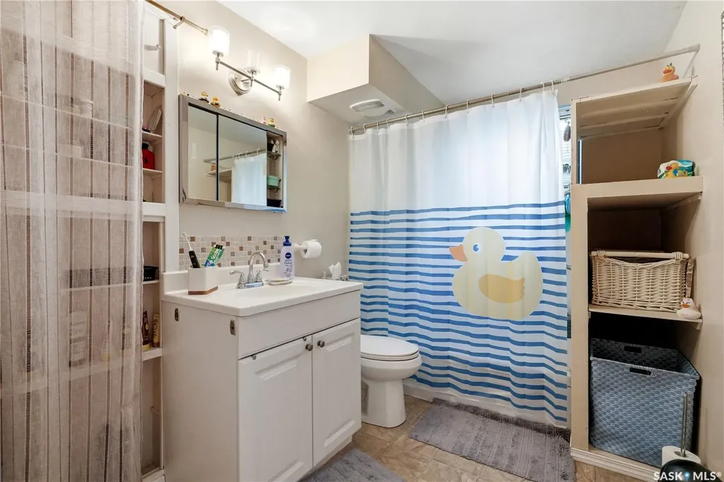 2525 Mcpherson Avenue Saskatoon SK S7J 0T2