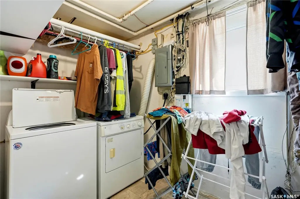 2525 Mcpherson Avenue Saskatoon SK S7J 0T2