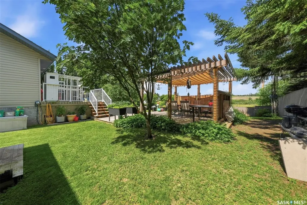 601 2nd Avenue Borden SK S0K 0N0