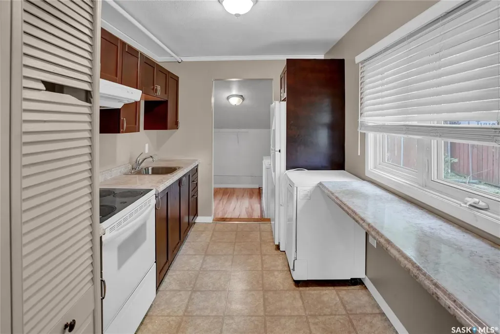 161 Lillooet Street E Moose Jaw SK S6H 4S6