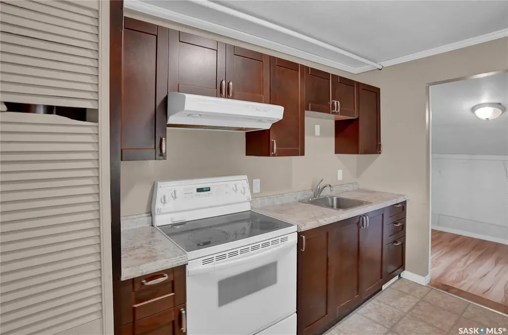 161 Lillooet Street E Moose Jaw SK S6H 4S6