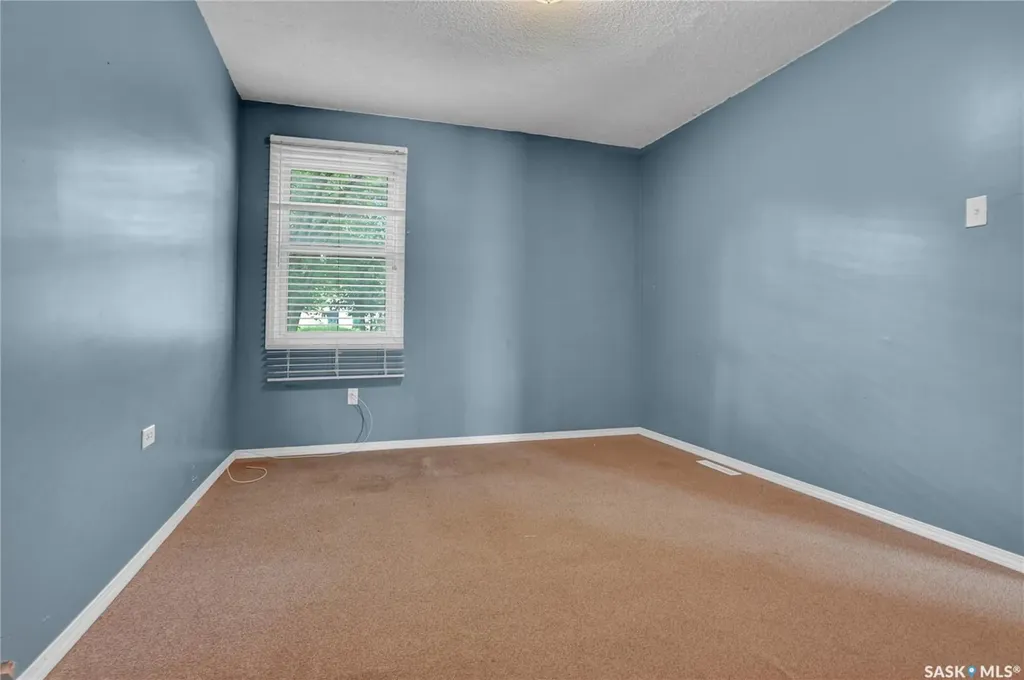 161 Lillooet Street E Moose Jaw SK S6H 4S6