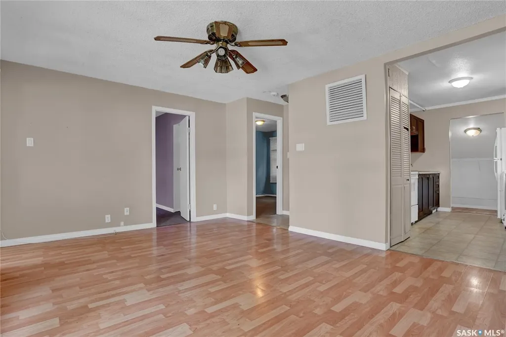 161 Lillooet Street E Moose Jaw SK S6H 4S6