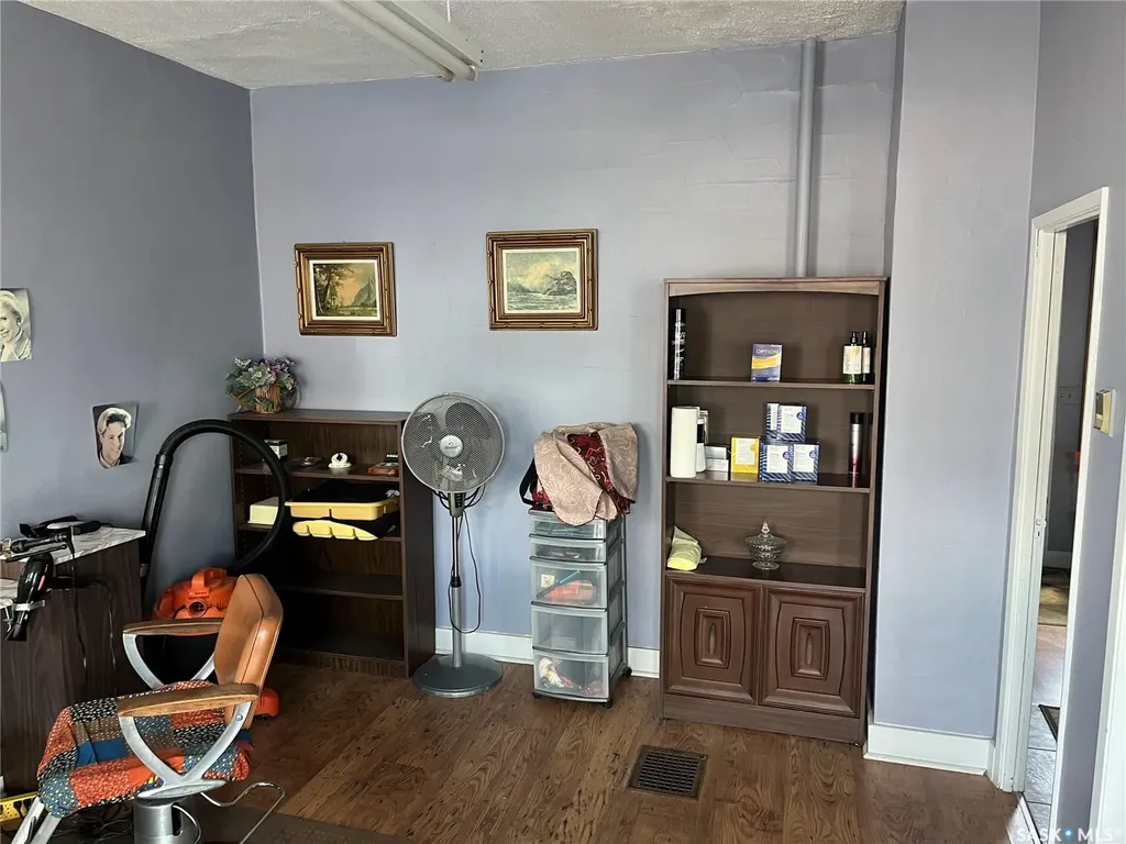 202 Main Street Cudworth SK S0K 1B0