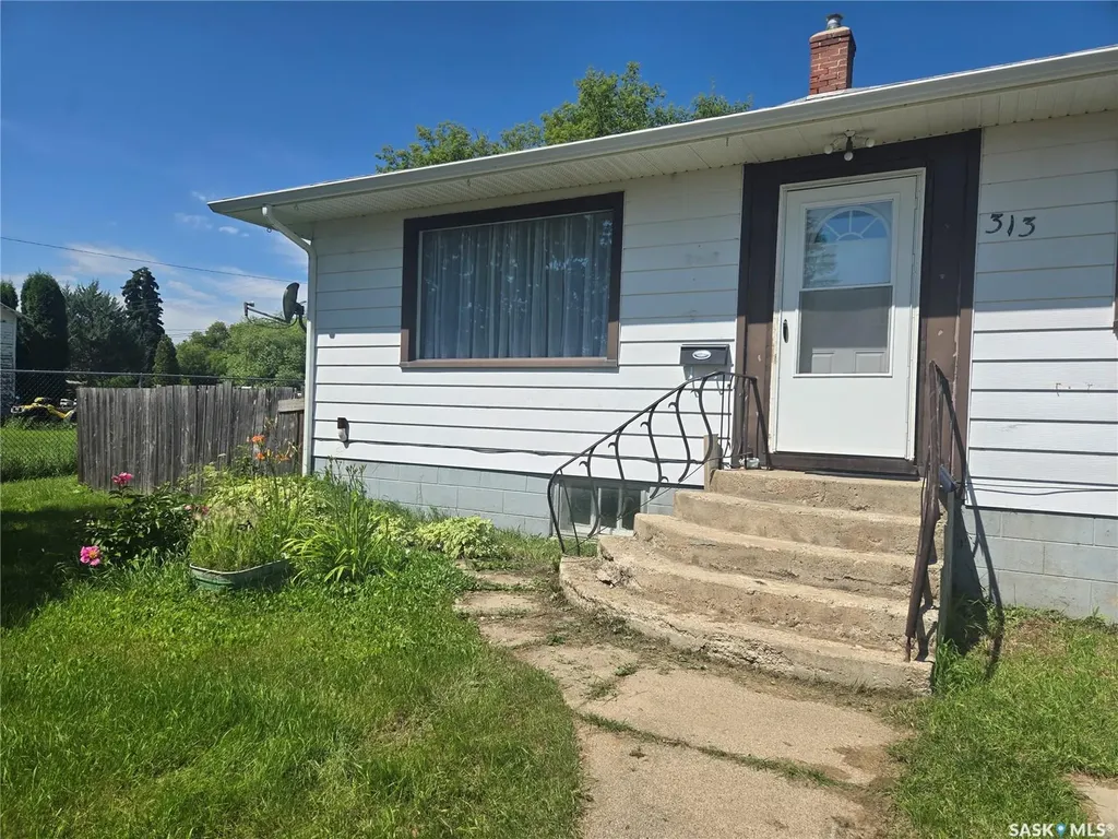313 2nd Avenue E Blaine Lake SK S0J 0J0