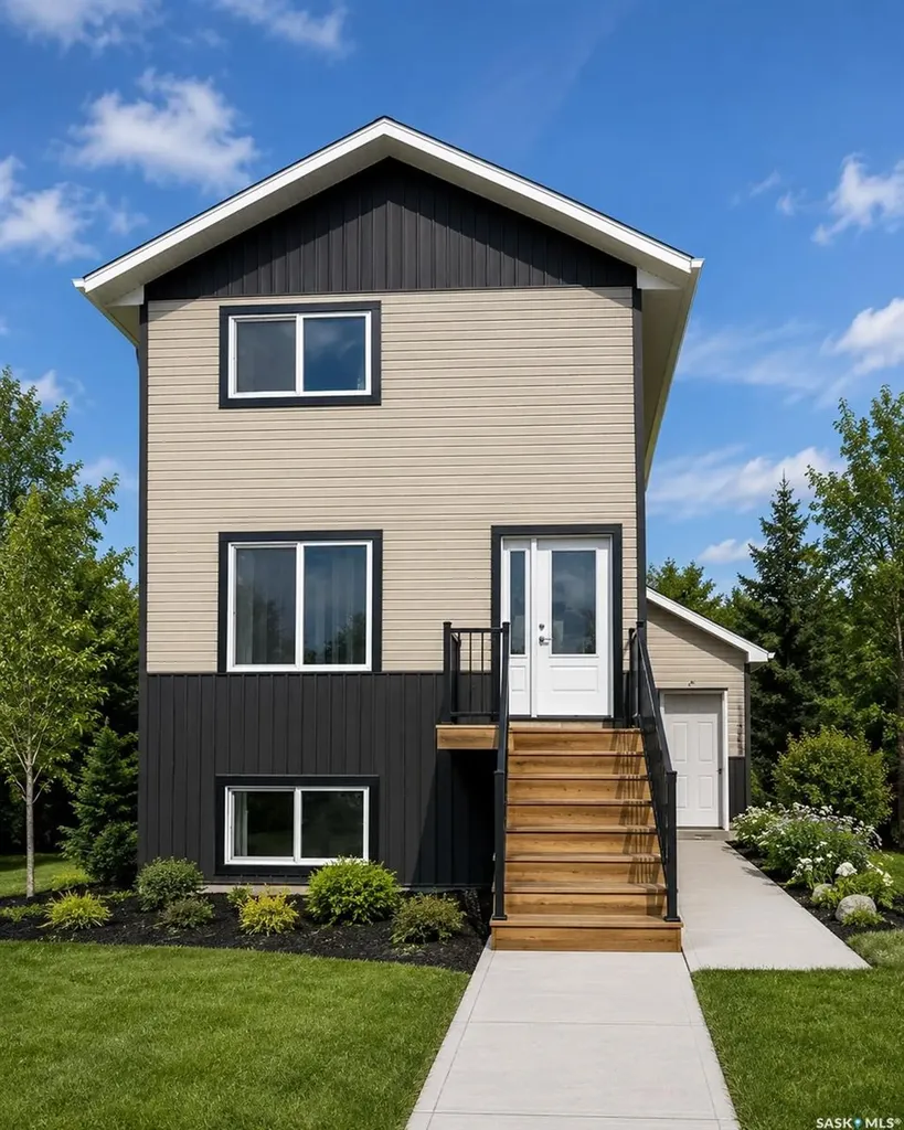13 Clement Road Lanigan SK S0K 2M0