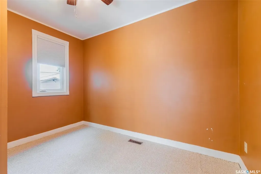 2236 Mackay Street Regina SK S4N 2S8